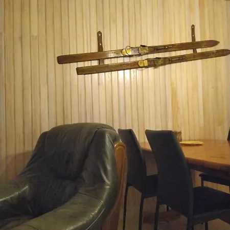 Vue Cambre D'aze, Piste A 100 M